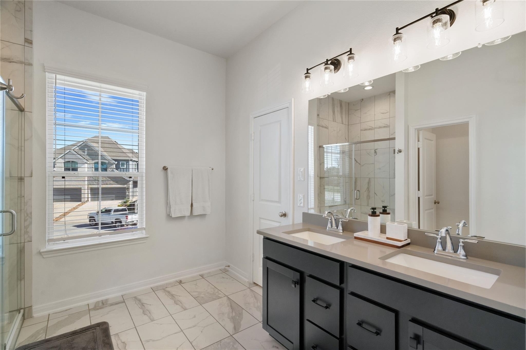 648 Silver Pear Court - Photo 0