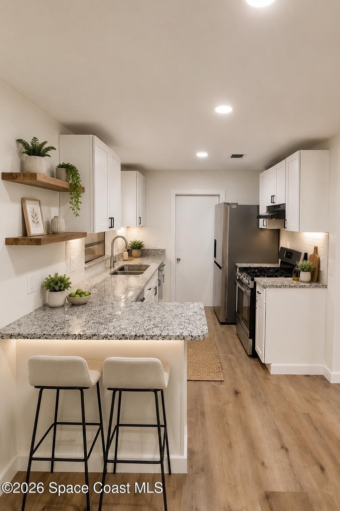 329 W Arlington Street - Photo 19