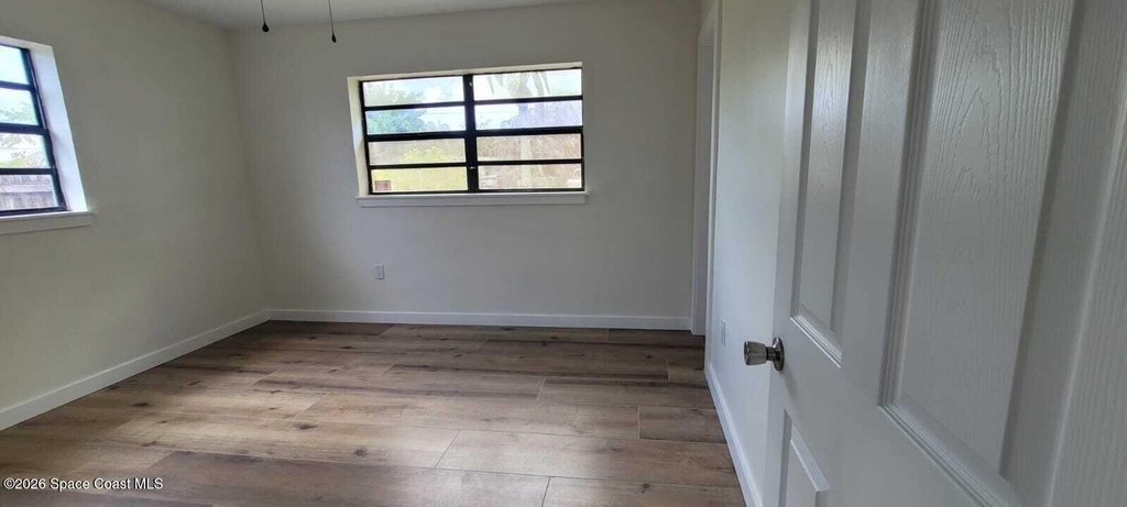 329 W Arlington Street - Photo 38