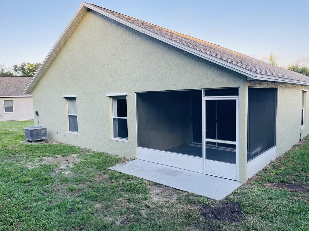 2361 White Sands Court Ne - Photo 2