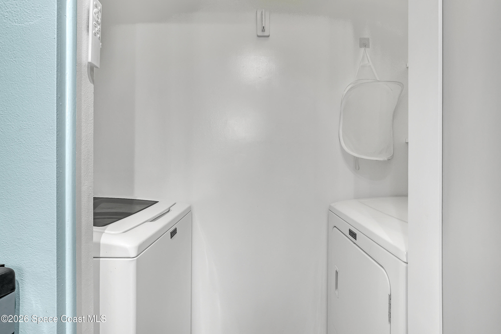 200 International Drive - Photo 12