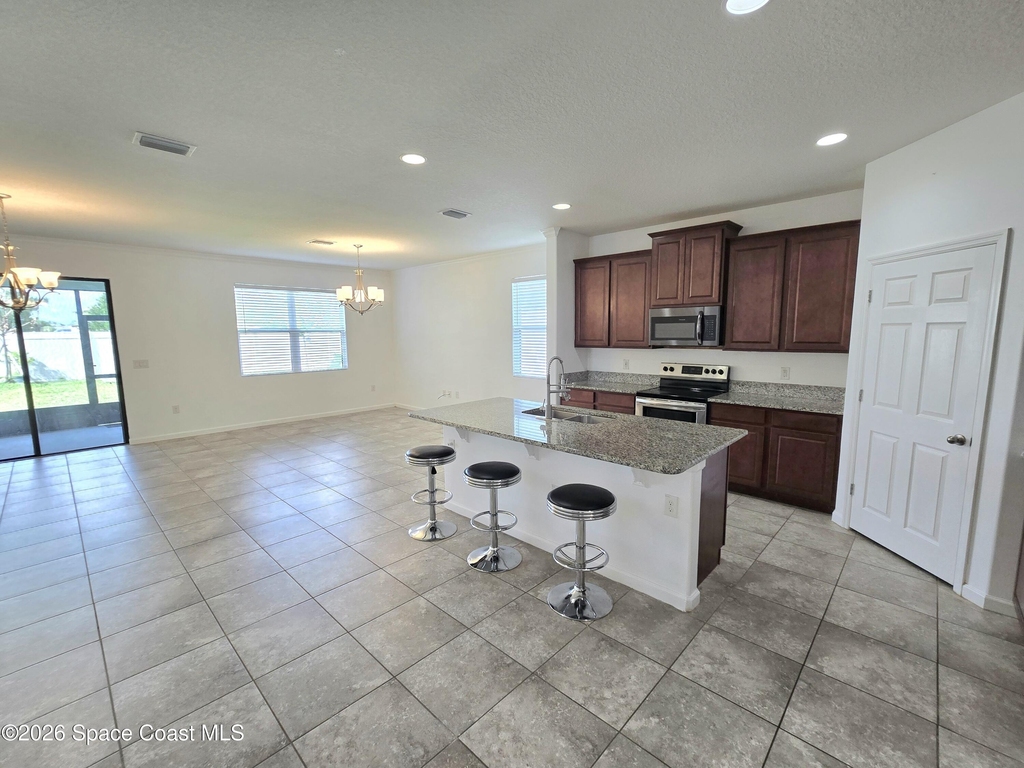 1723 Musgrass Circle - Photo 2