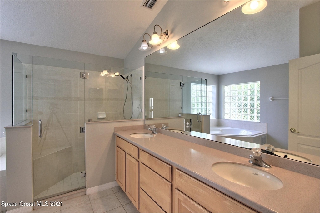 2906 Mondavi Drive - Photo 9
