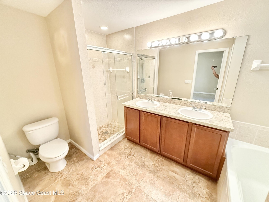 7968 Evelyn Court - Photo 11