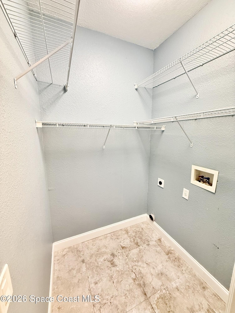 7968 Evelyn Court - Photo 6