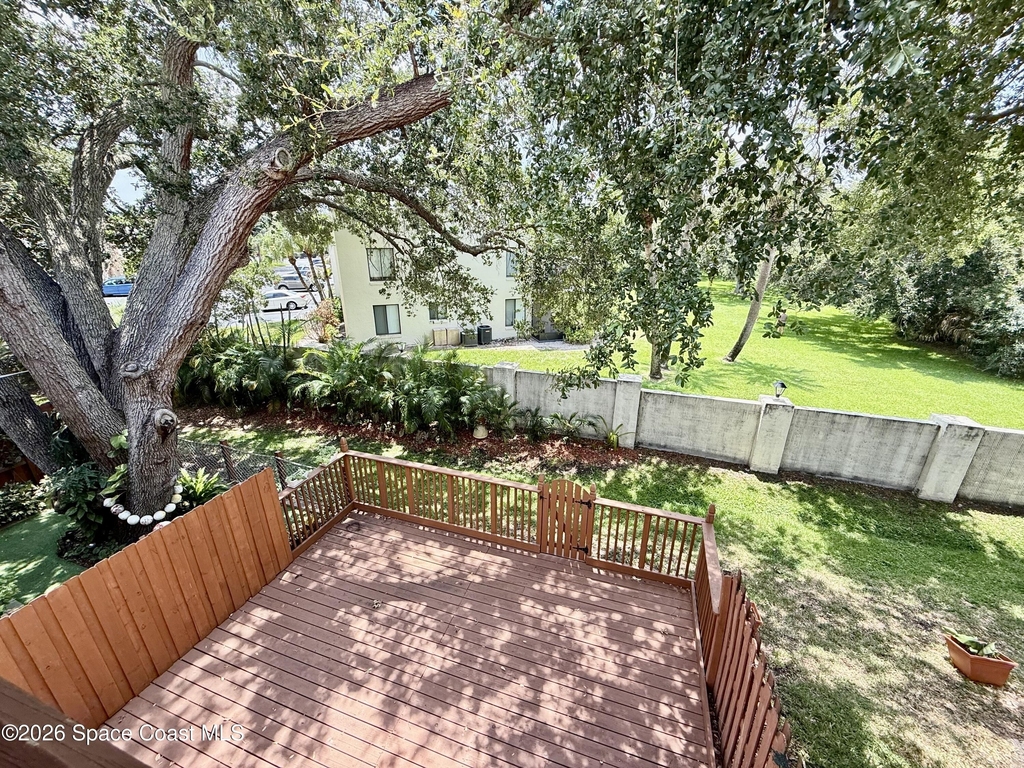 7968 Evelyn Court - Photo 14