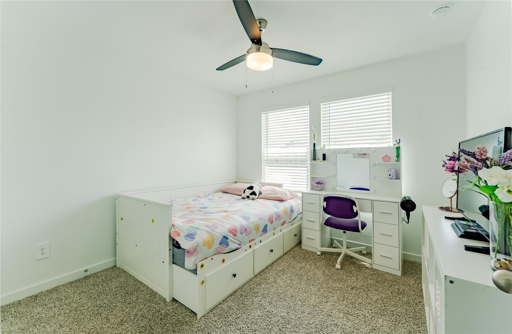 10213 Berkeley Springs Trail - Photo 13