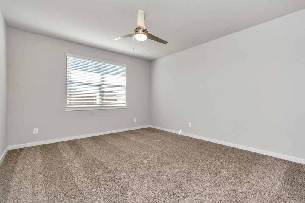 3020 Gunnersbury Drive - Photo 11