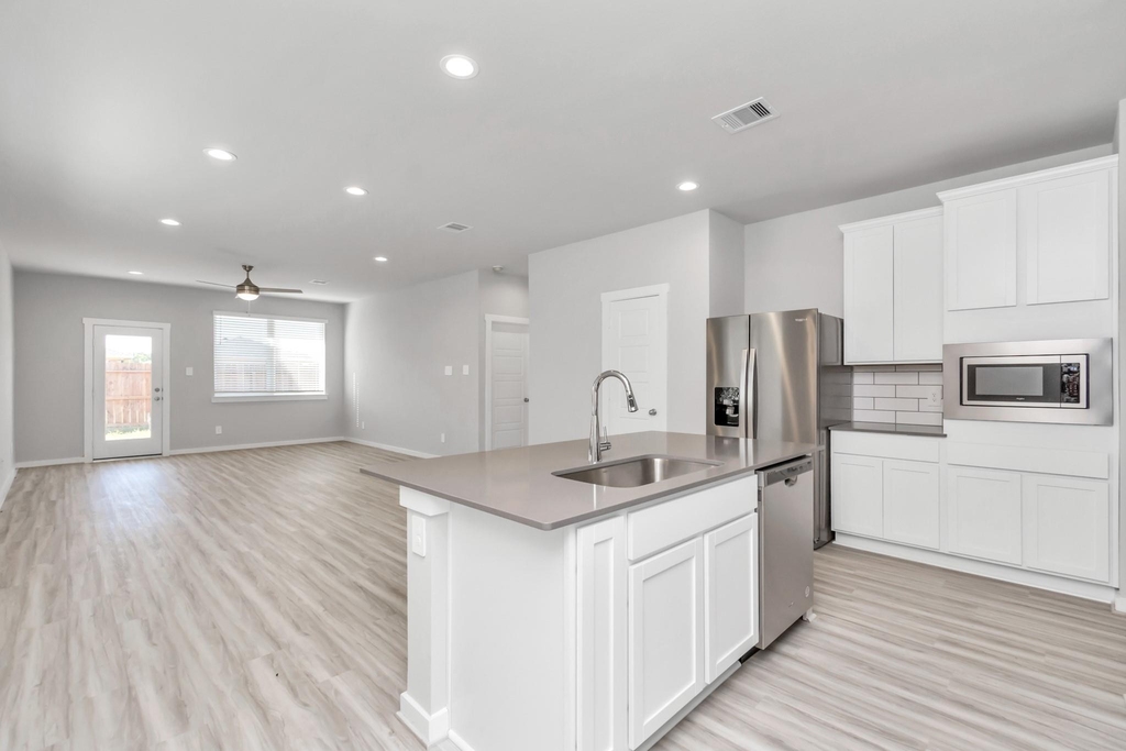 3020 Gunnersbury Drive - Photo 5