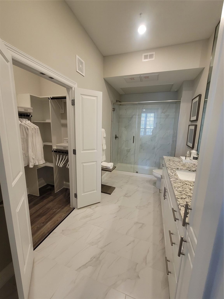 2111 Austin Street - Photo 13