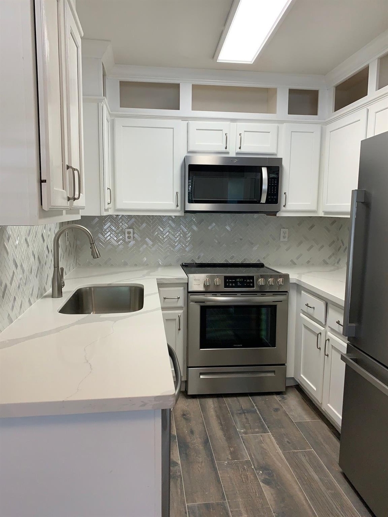 1021 Autumn Circle Circle - Photo 1