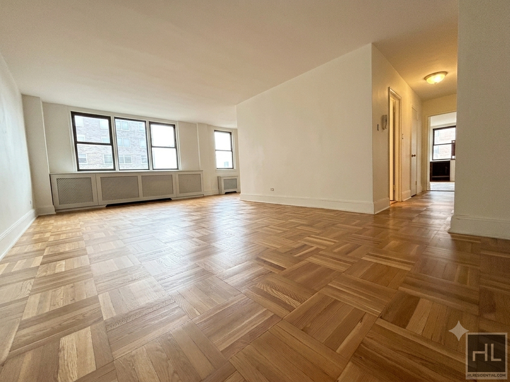East 79th Street - Photo 1