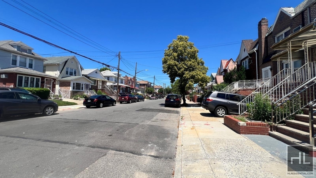 1409 East 48 Street - Photo 17
