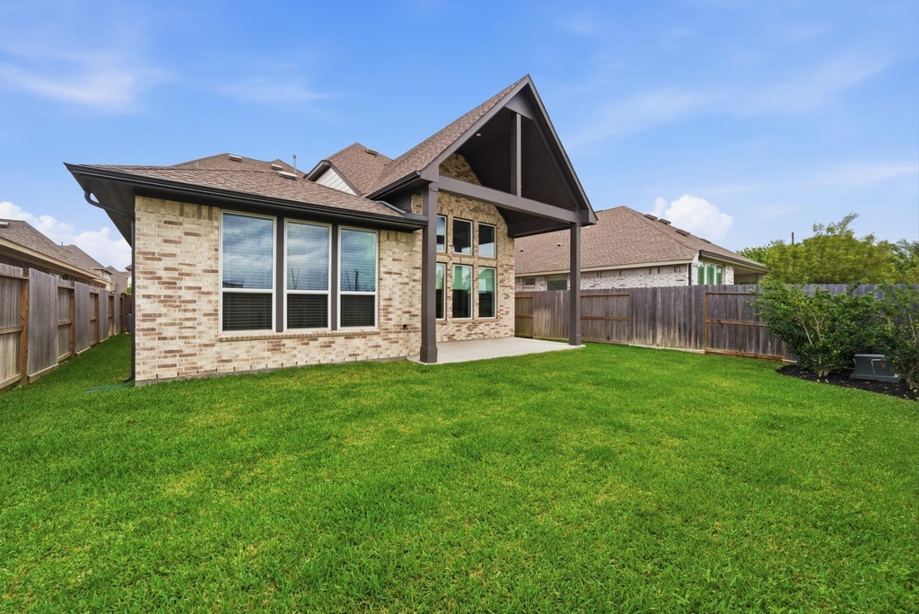 26307 Camden Canyon Avenue - Photo 30