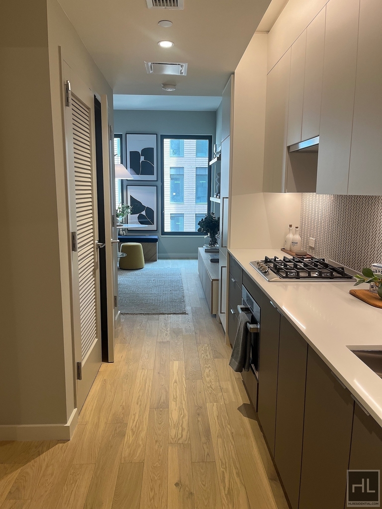 West 28th Street - Photo 1