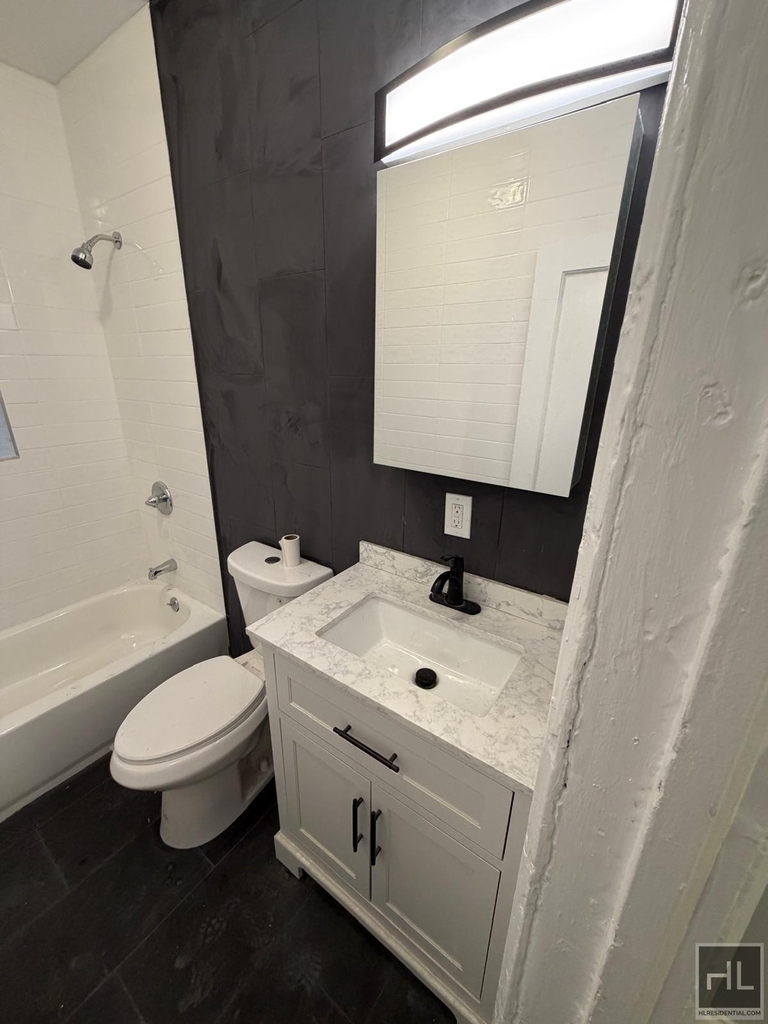 Newkirk Avenue - Photo 9