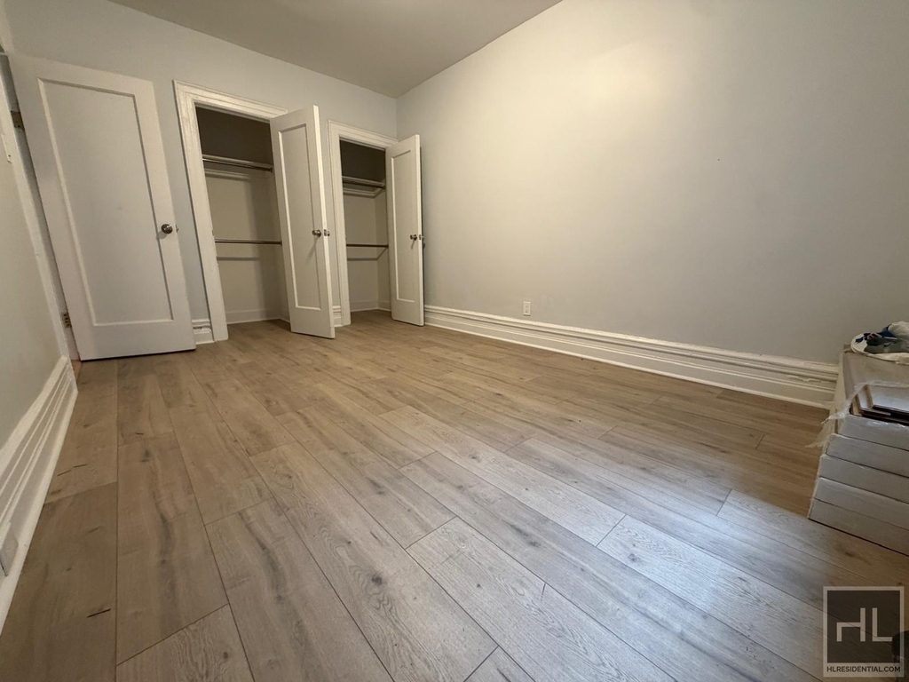 Newkirk Avenue - Photo 2