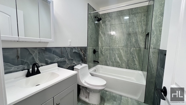 251 East 55 Street - Photo 13