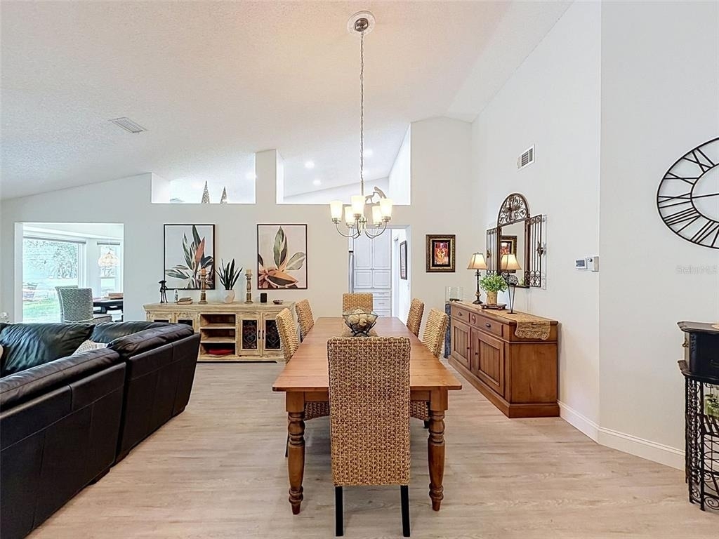 7442 Woodhollow Road - Photo 4