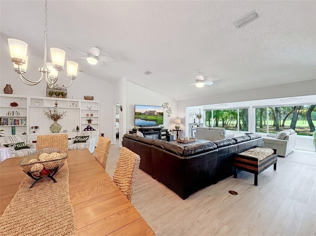 7442 Woodhollow Road - Photo 8