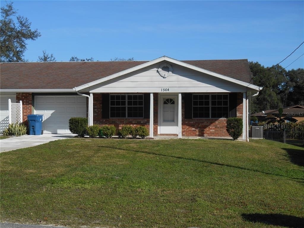 1564 S Montgomery Street - Photo 0