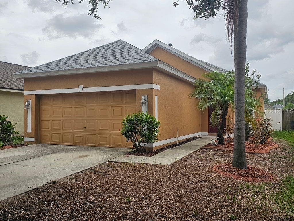 7625 Clovelly Park Place - Photo 0