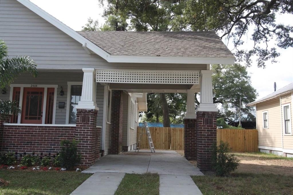 2404 N Morgan Street - Photo 2