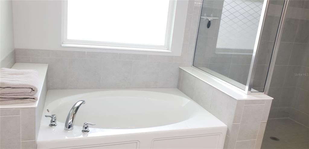 2511 Early Dawn Court - Photo 16
