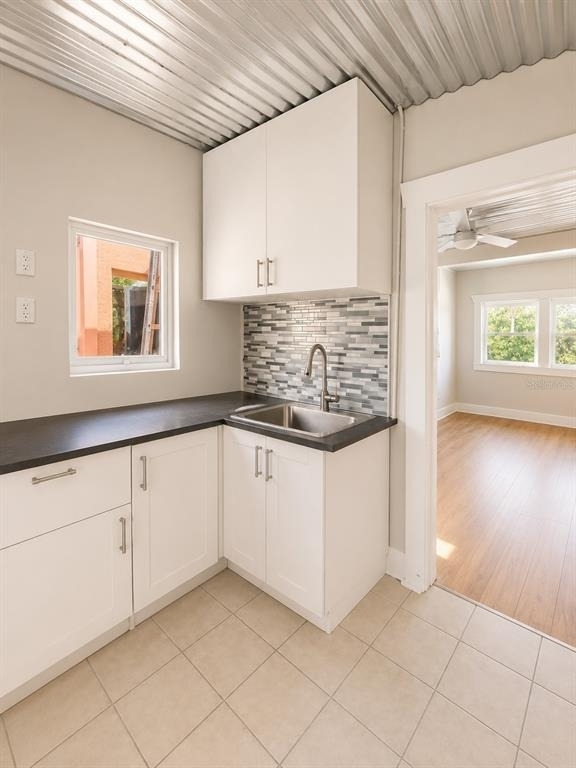 2316 N Highland Avenue - Photo 2