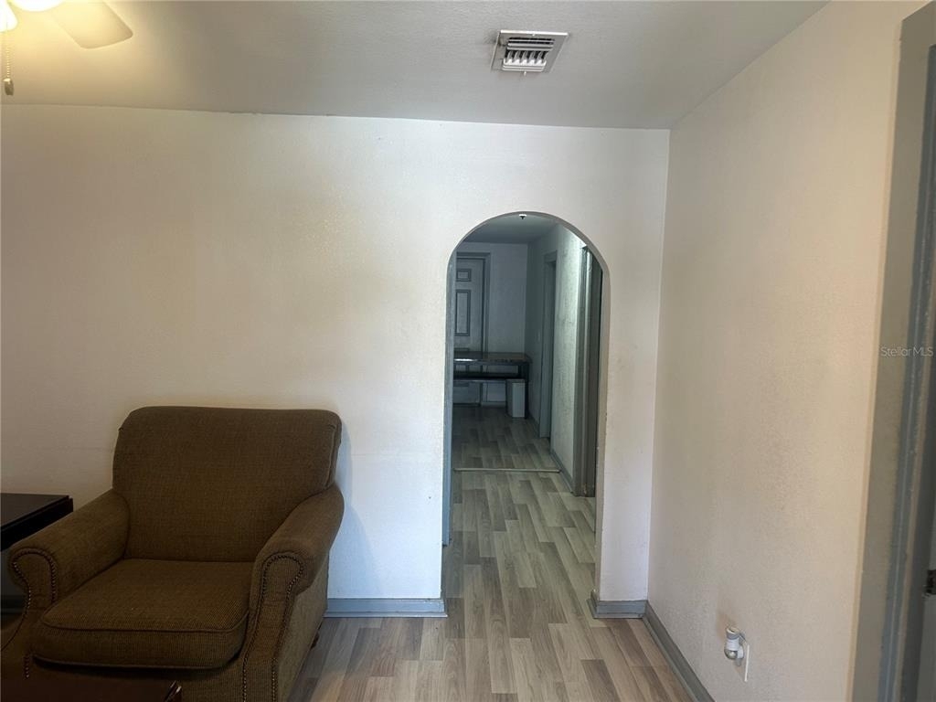 4506 N 42nd Street - Photo 2