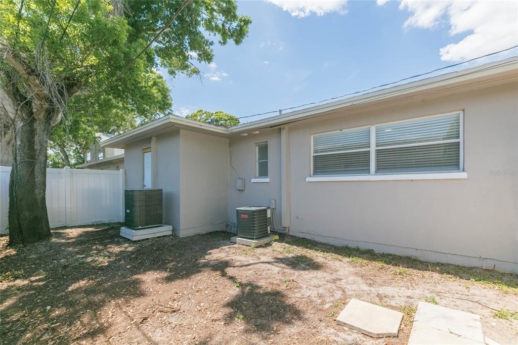 2600 52nd Avenue N - Photo 15