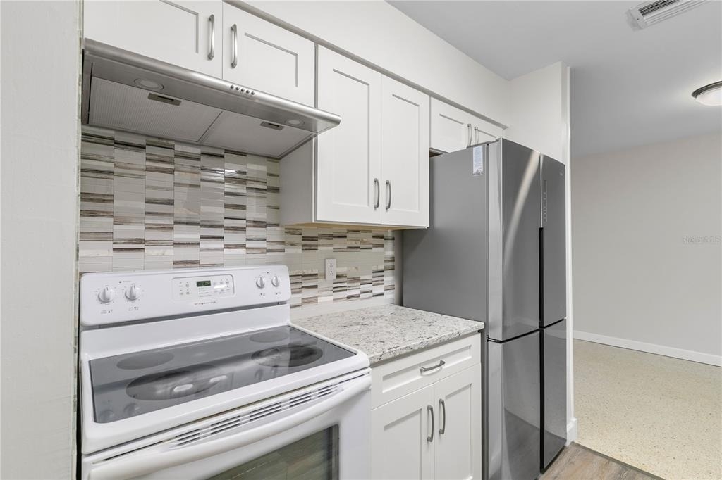 2910 W Price Avenue - Photo 10