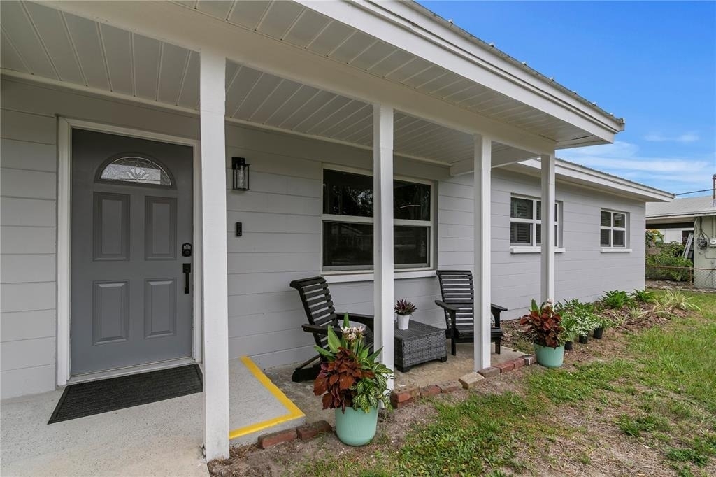 2910 W Price Avenue - Photo 1
