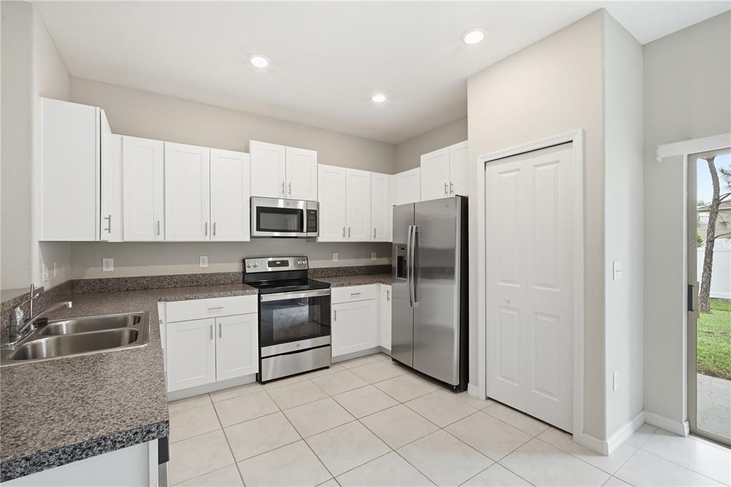 4429 Globe Thistle Drive - Photo 6