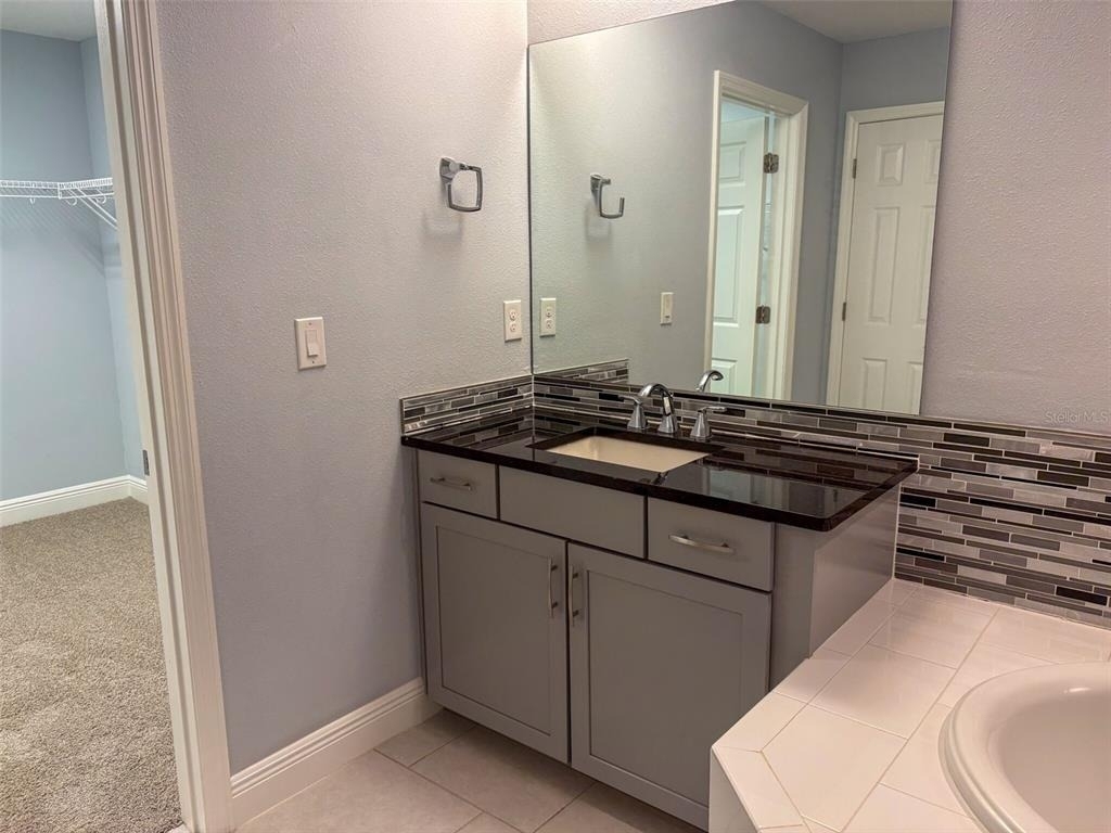 12860 Satin Lily Drive - Photo 21