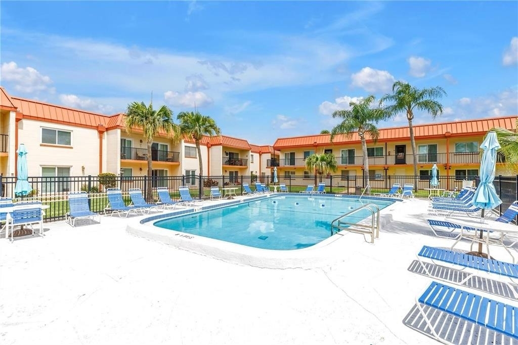 10365 Paradise Boulevard - Photo 7