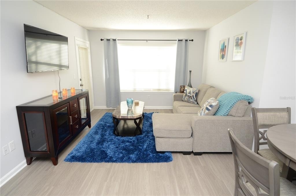 11901 4th Street N - Photo 18