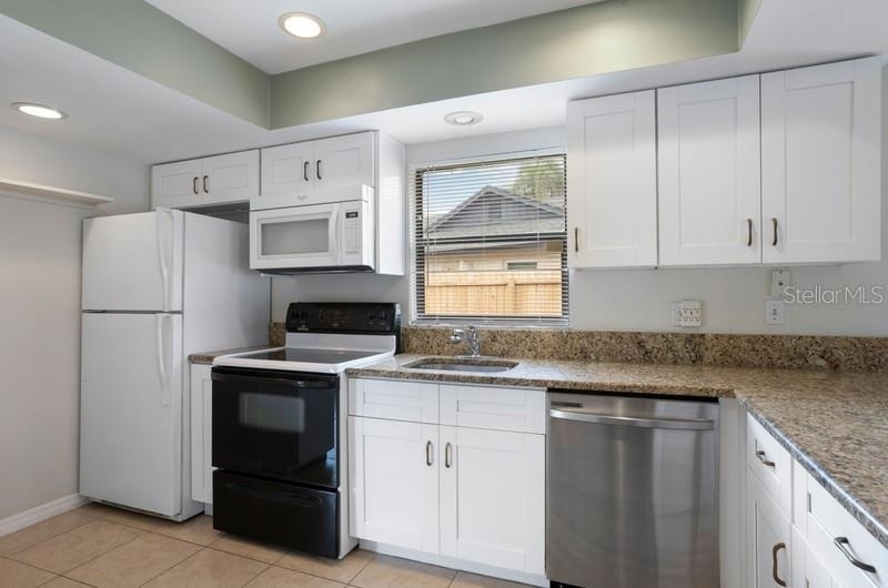 14014 Middleton Way - Photo 9