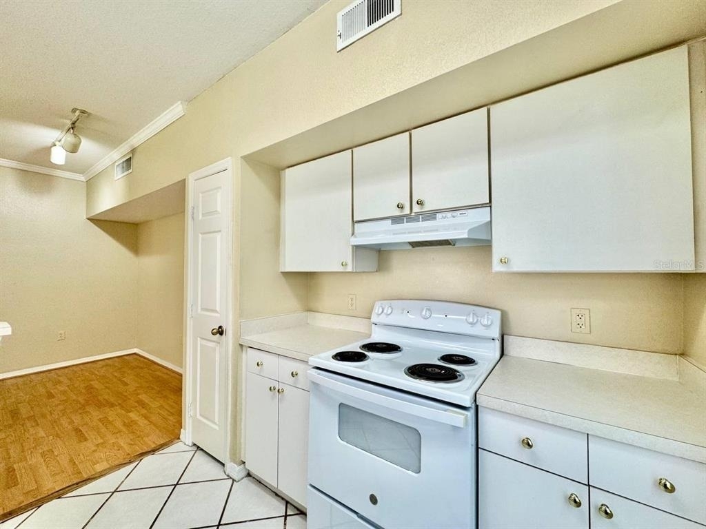 10440 White Lake Court - Photo 7