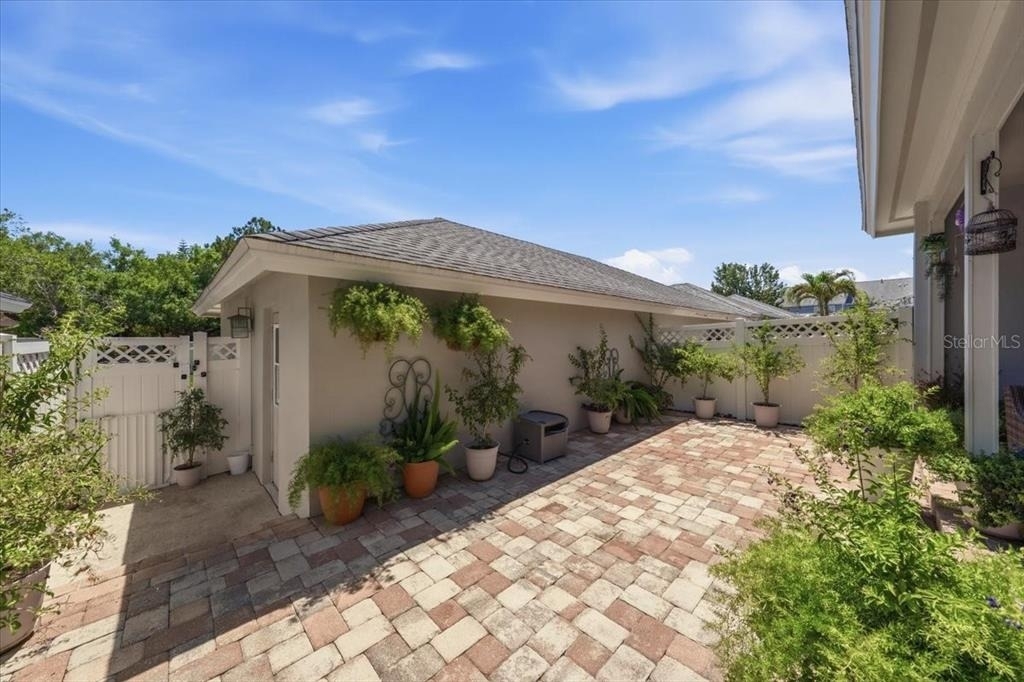 9606 Royce Drive - Photo 21