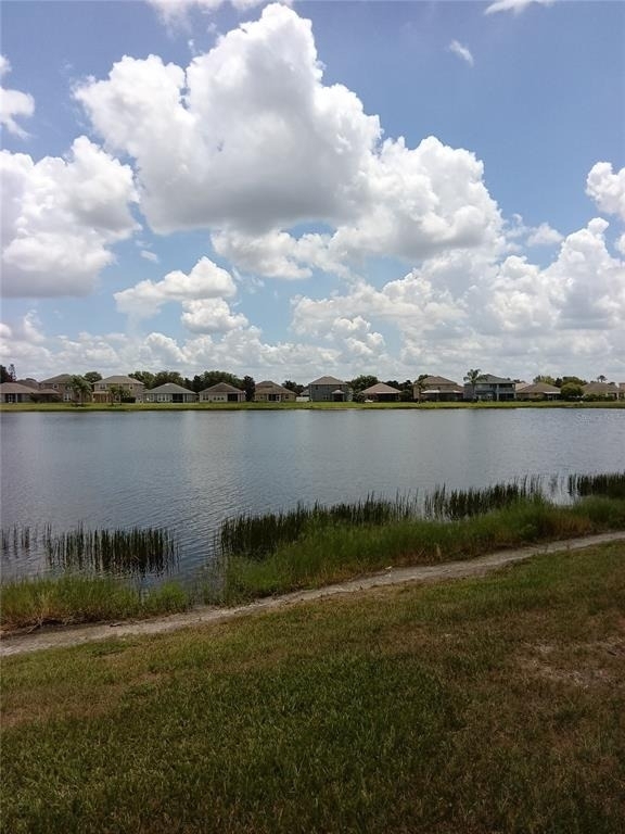 7724 Outerbridge Street - Photo 17