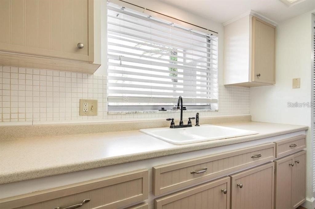 1303 S Hercules Avenue - Photo 14