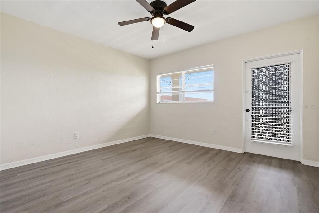 2434 Australia Way E - Photo 18
