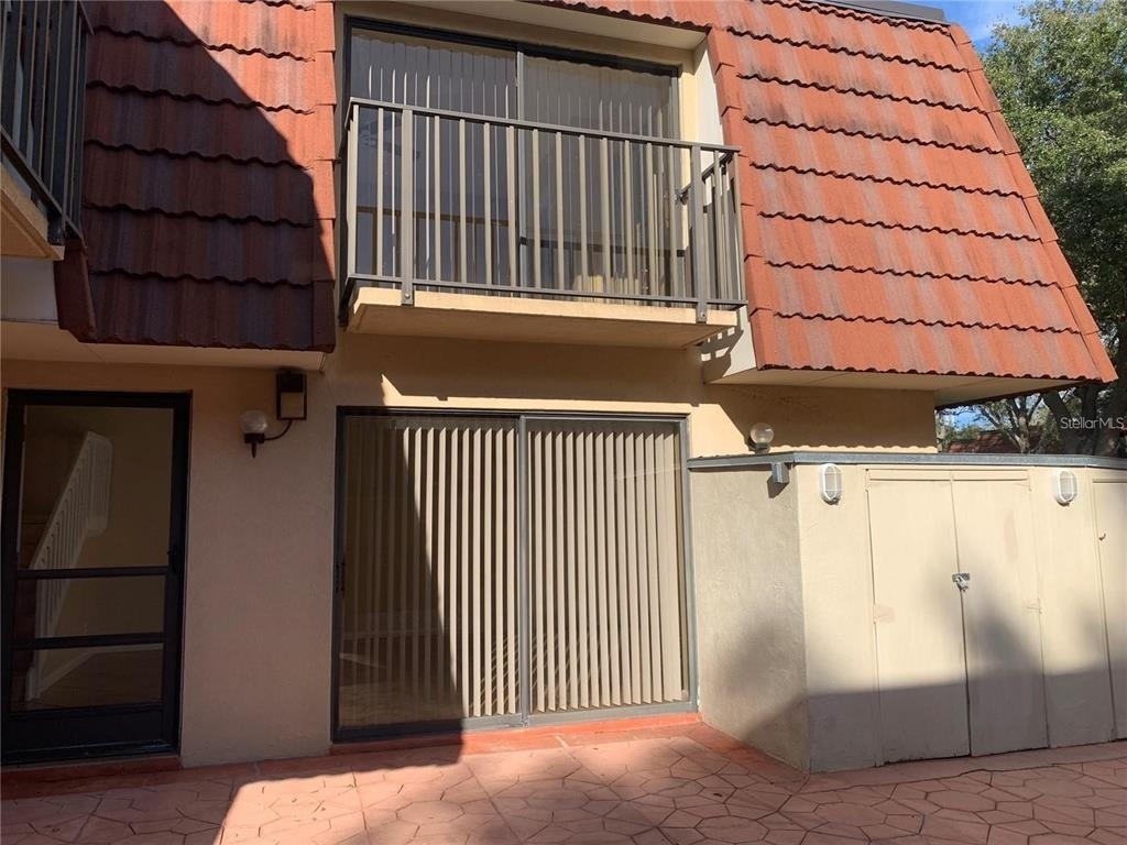 2602 7th Court - Photo 1