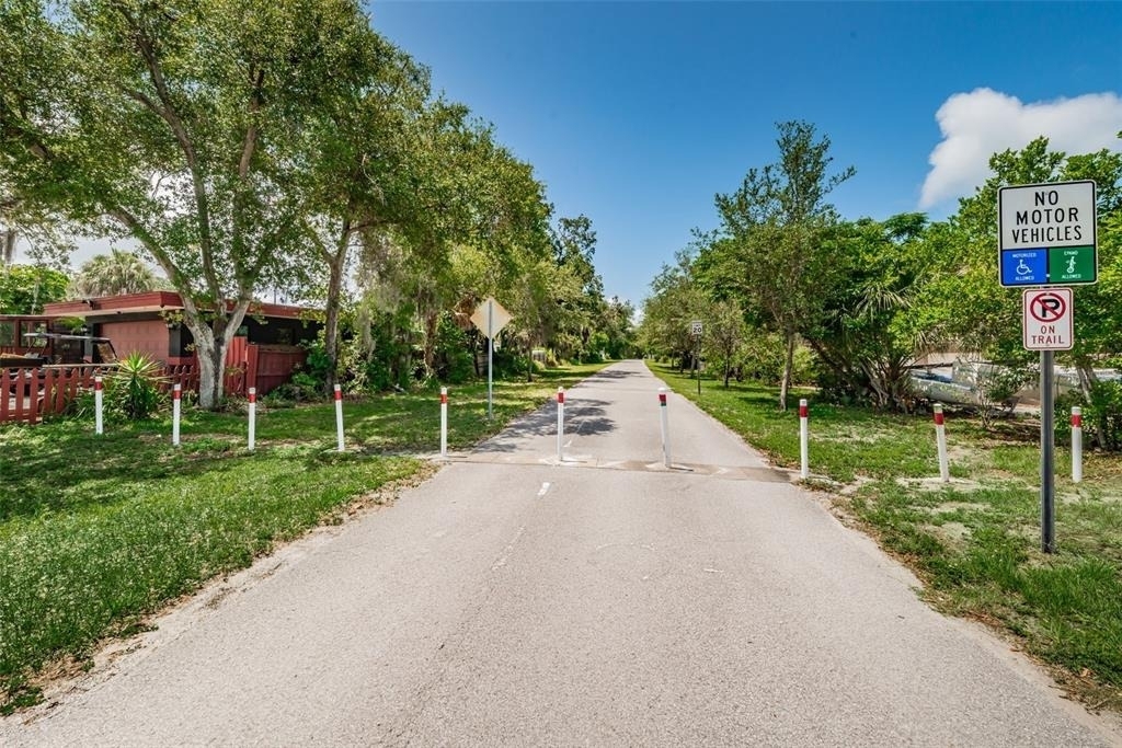 525 Lexington Street - Photo 35
