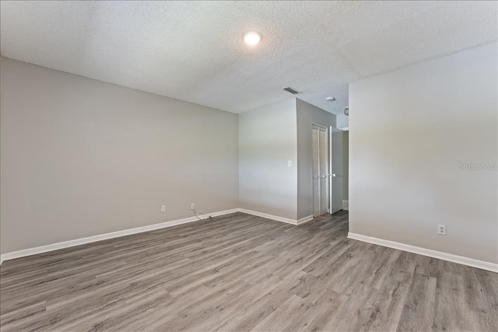6345 Newtown Circle - Photo 22