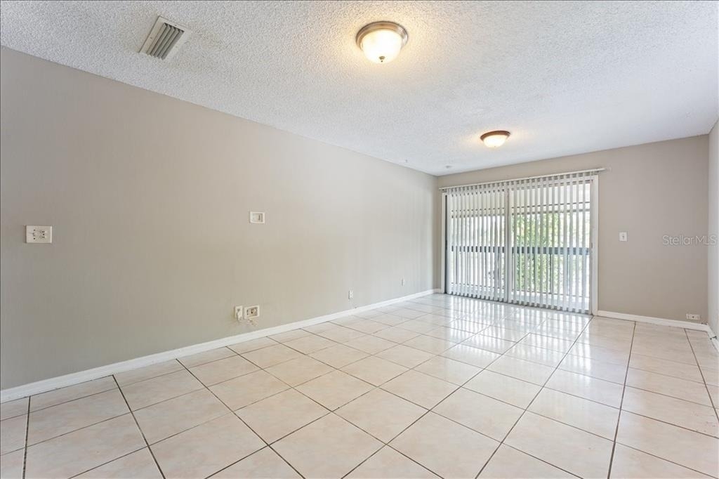 6345 Newtown Circle - Photo 8
