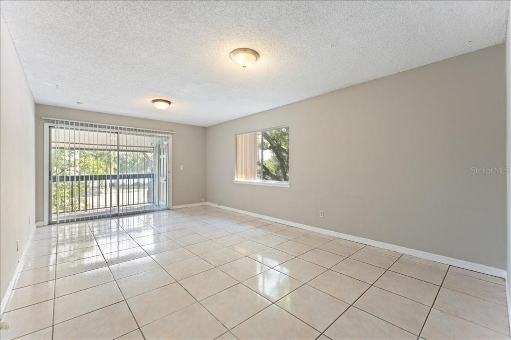 6345 Newtown Circle - Photo 8