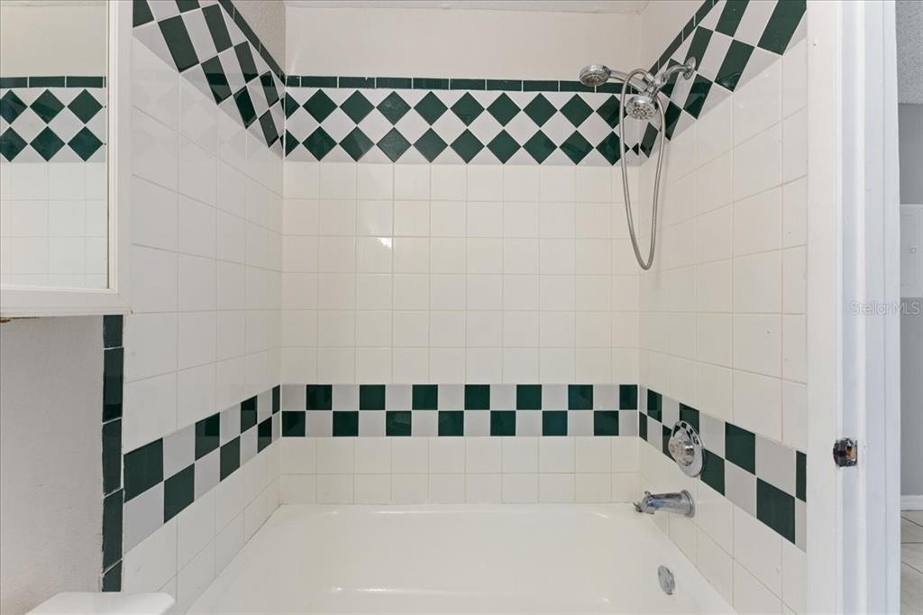 6345 Newtown Circle - Photo 17