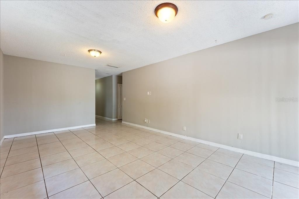 6345 Newtown Circle - Photo 9